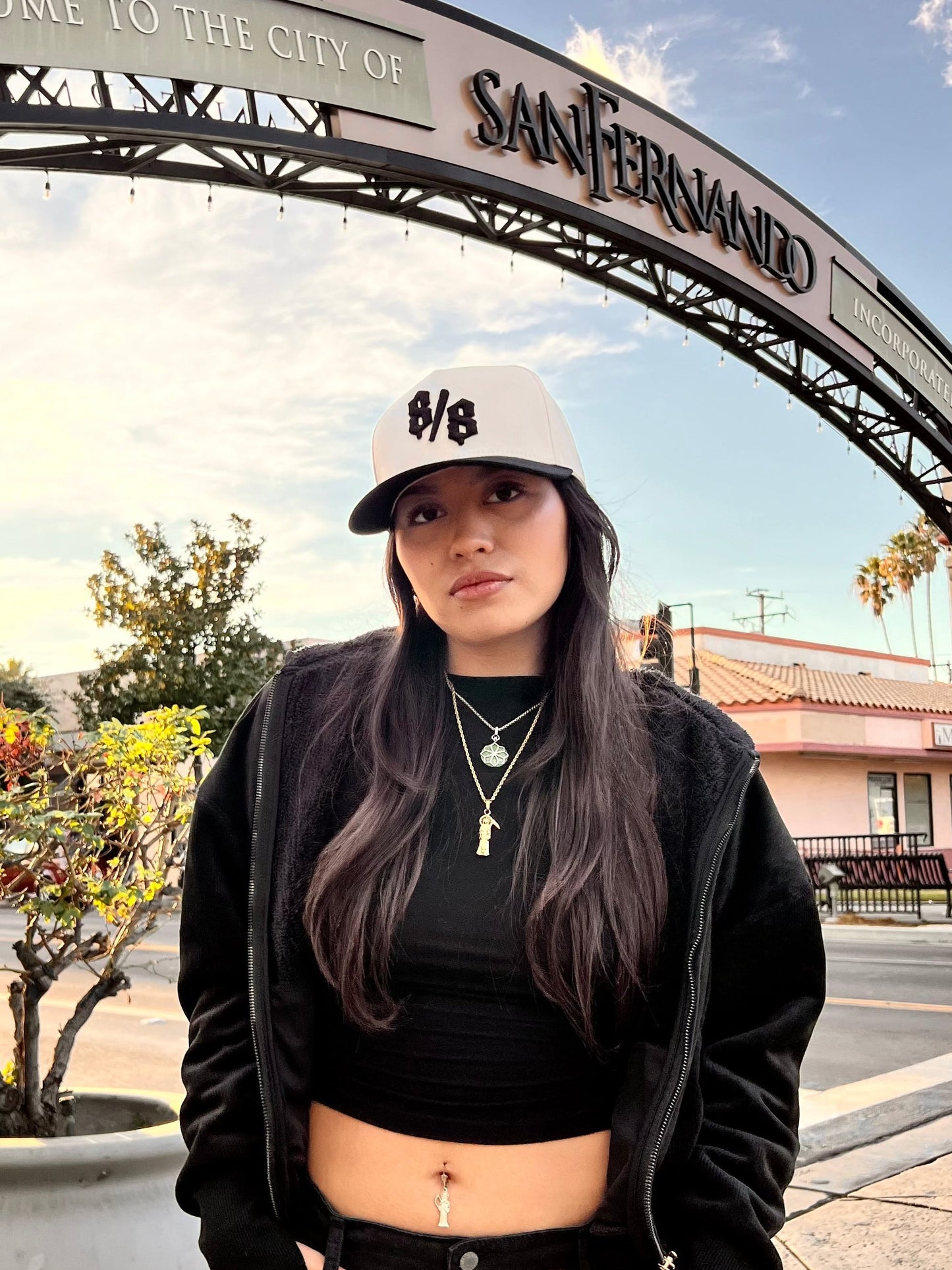 818 Hat